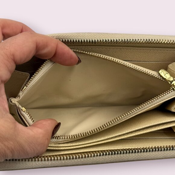 Louis Vuitton Damier Azur Long Zippy Wallet - Picture 9 of 9